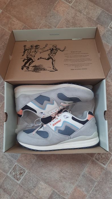 Продам чоловічі  кросівки KARHU легендарний фінський бренд