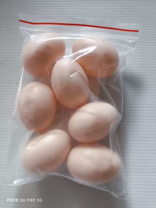 3 Ovos falsos Galinha