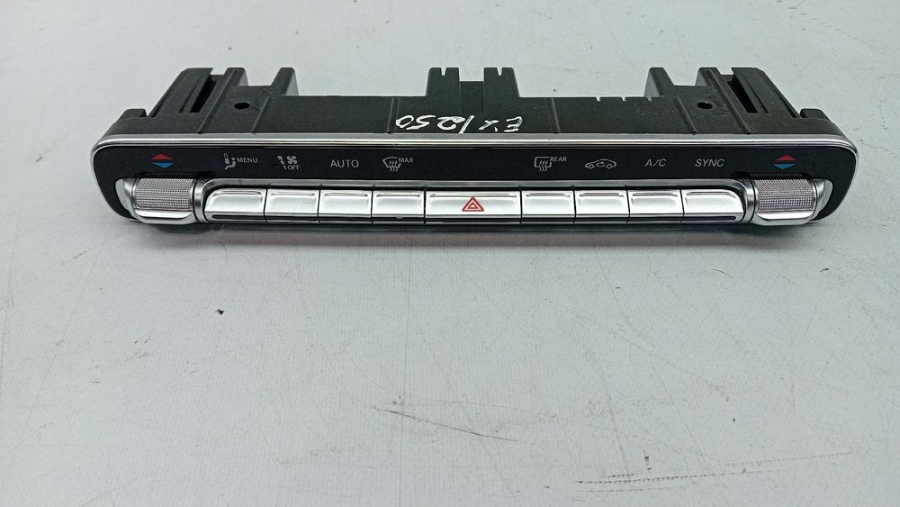 Botão / interruptor do AC MERCEDES-BENZ CLA Coupé (C118)