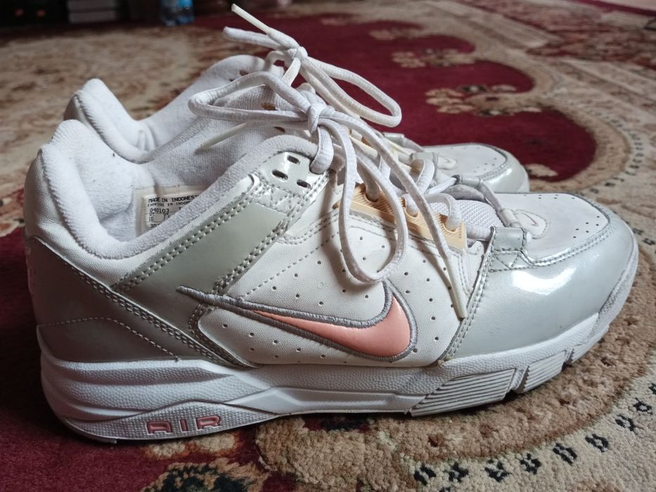 Buty NIKE rozmiar 42