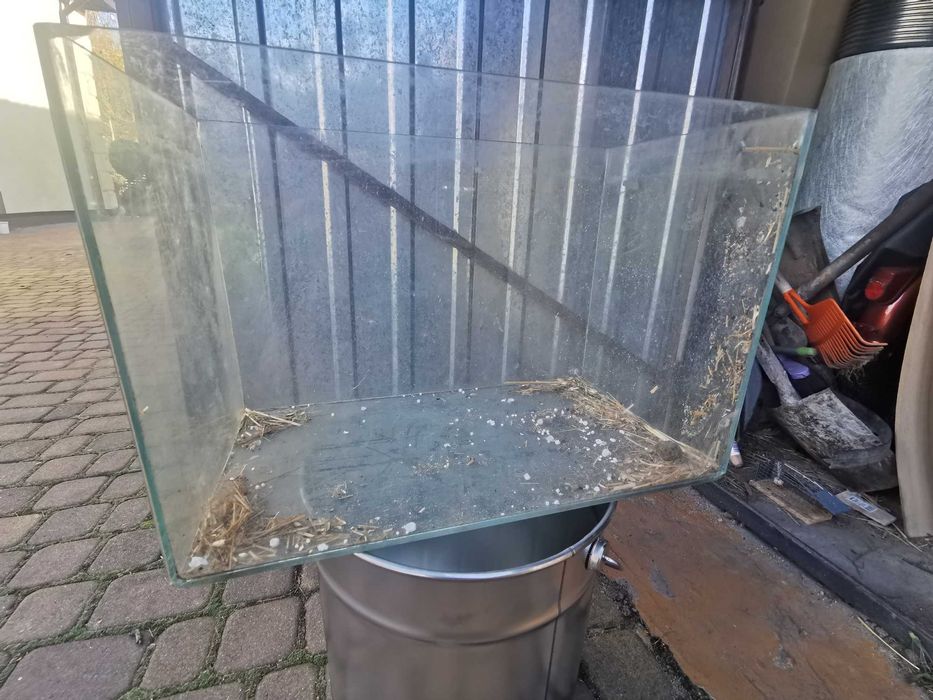 akwarium 25 litrów szczelne
