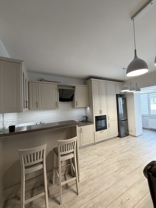 Оренда 2 кімнатної квартири по вул. На Нивах