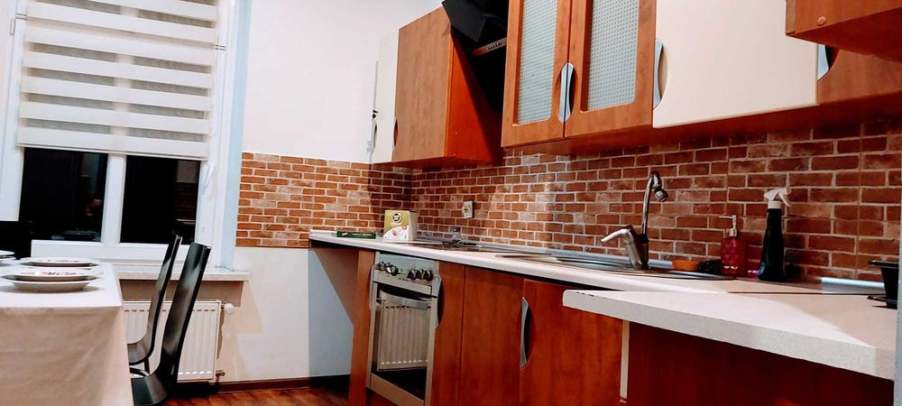 Kawalerka 30 m² – samodzielne mieszkanie – Prusice centrum – parking