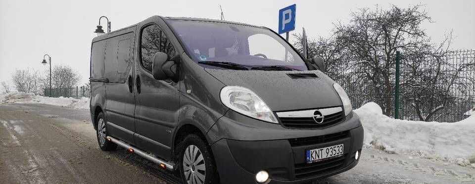 Opel Vivaro Opel Vivaro 8 osobowy