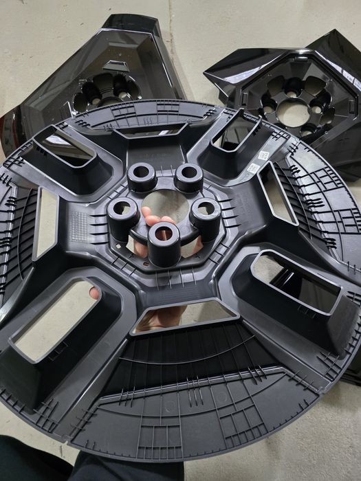 Ковпак колпак кришка колеса KIA EV9 КИА КІА ЕВ9 ЄВ9 розборка разборка