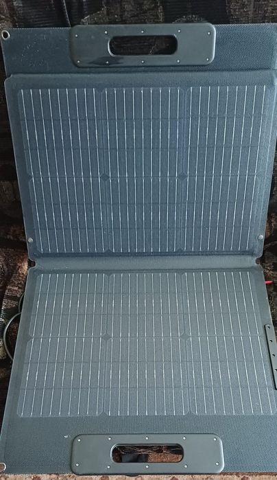 Портативна сонячна панель BLUETTI PV120S 120W SOLAR PANEL IP54