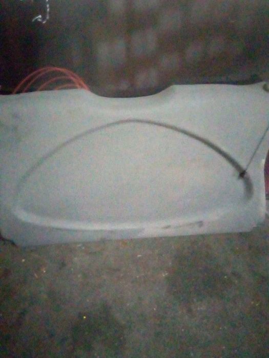 Chapeleira Da Mala Ford Focus (Daw, Dbw)