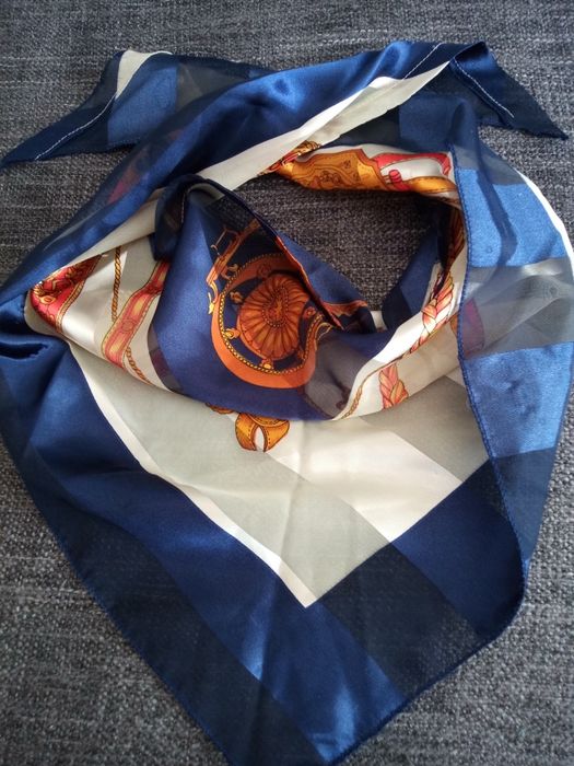 Apaszka chustka trójkątna