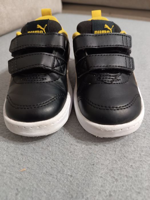Buty chłopięce Puma rozm 22