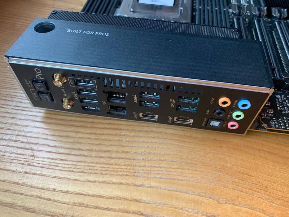 Asus WRX80E-Saga SE WIFI Pro series AMD sWRX8