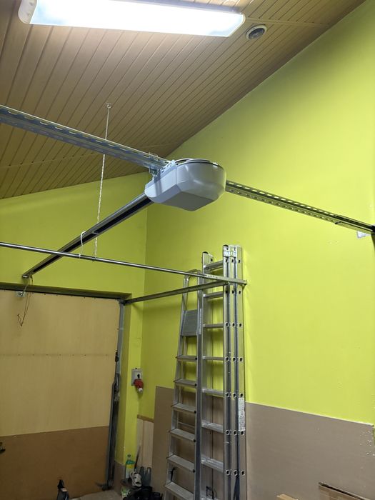 Automaty do bram przesuwnych rozwiernych garażowych serwis awarie