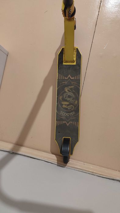 Трюковой самокат