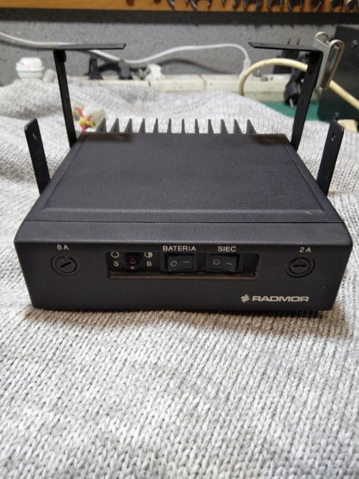 Zasilacz Radmor radiostacja