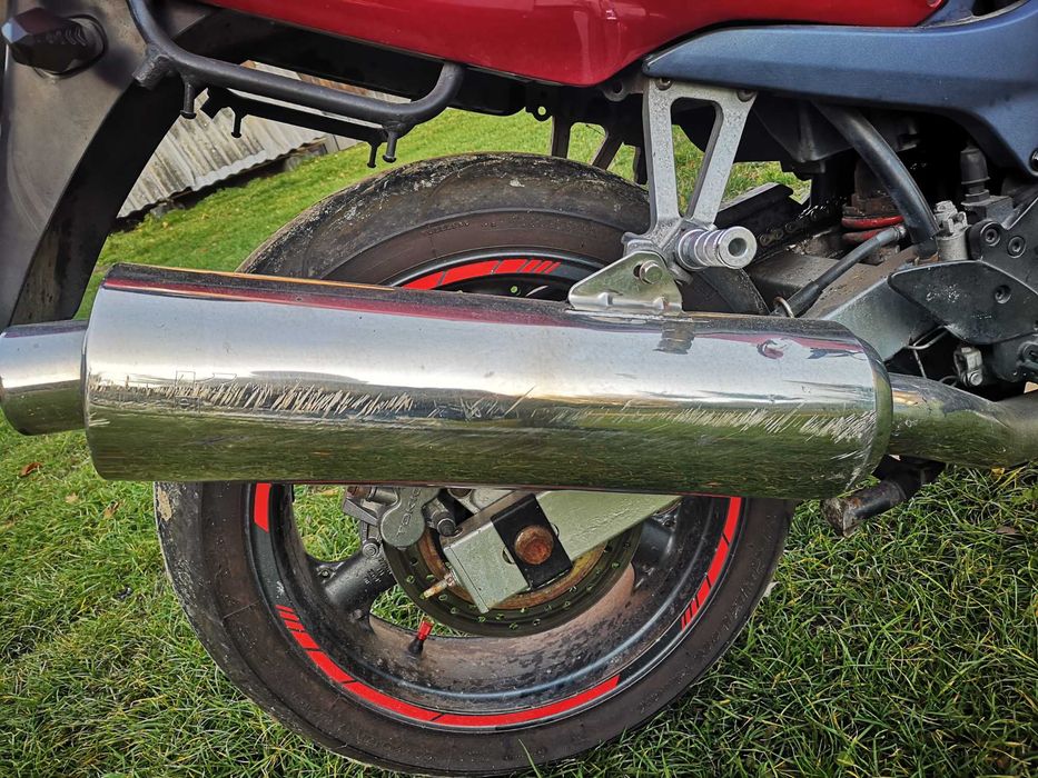 Motocykl Kawasaki ZR7