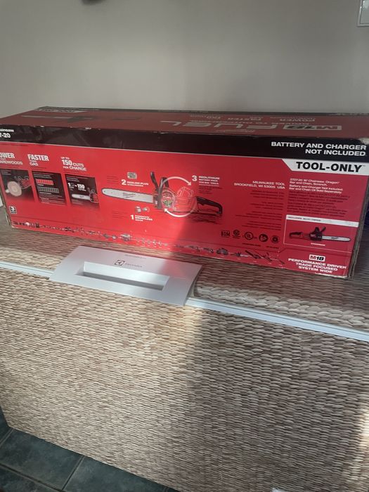 Pila Milwaukee M18 40 cm