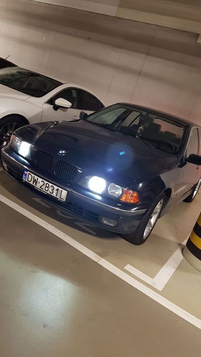 BMW E39 523i 170KM
