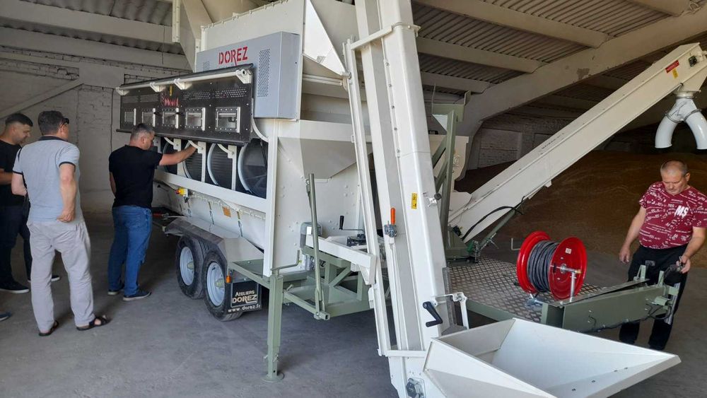 Мобільний сортувально-протруювальний комплекс RT 355 DOREZ (Франція)