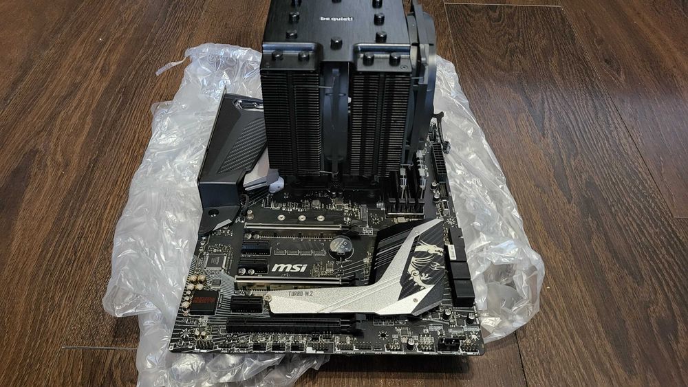 i9 9900k, msi MPG Z390 CARBON,32 GB RAM DDR4,BE QUIET DARK ROCK 4 pro