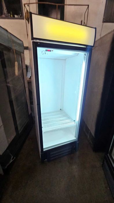 Холодильные витрины холодильное оборудование вітрина обладнання Cold