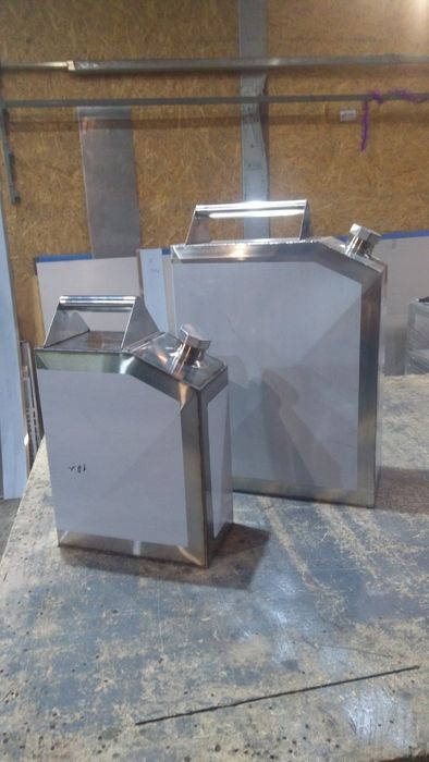 Каністри з нержавіючої сталі aisi 201