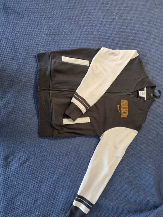 Casaco Colegial da Nike