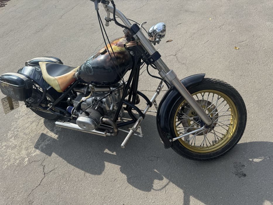 Мотоцикл днепр 11