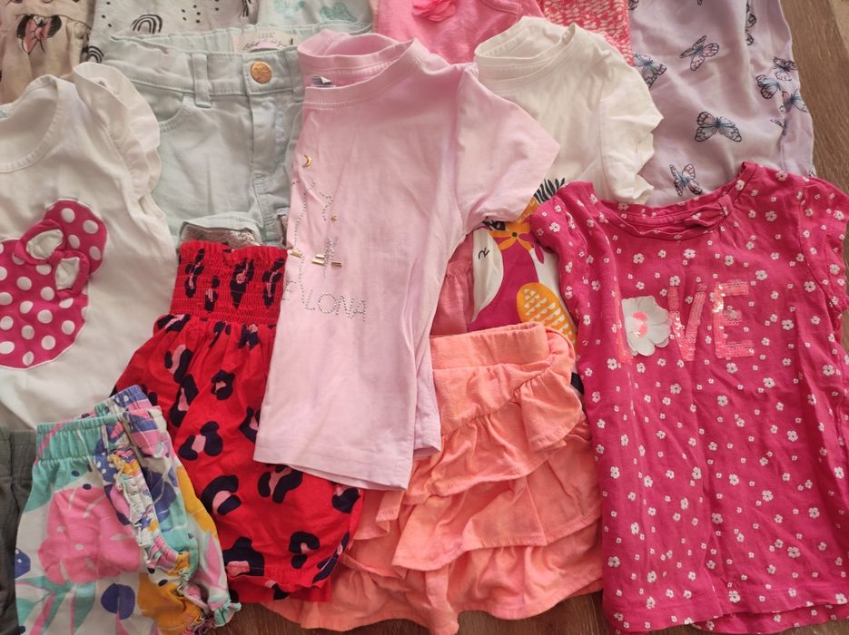 Пакет одягу для дівчинки 98 р стан гарний