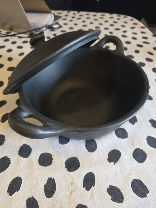 Panela de Barro preto de Molelos