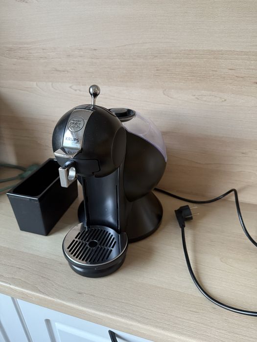 Ekspres do kawy KRUPS dolce gusto na kapsulki
