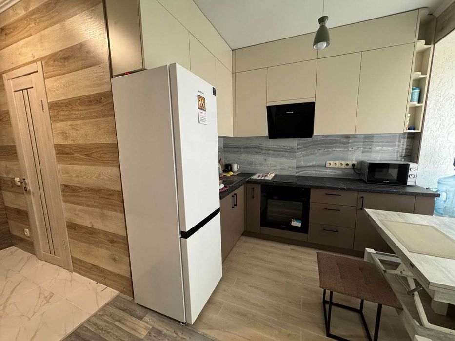 Здам стильну квартиру-студію в ЦЕНТРІ