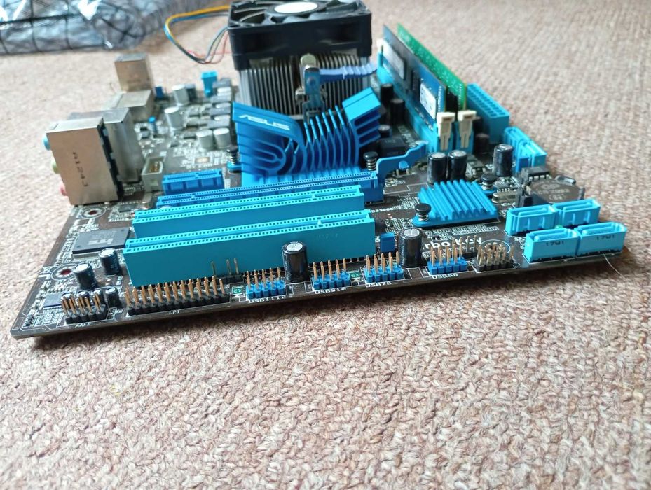 Комплект! Fx6300 + m5a78l m le + 8gb ddr3