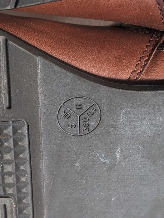 Skórzane sztyblety Hush Puppies, rozmiar 38.