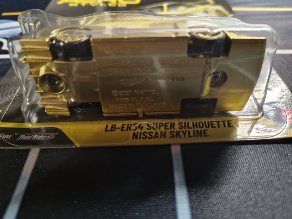 Hot Wheels Nissan Skyline LB-ER34 złoty CHASE