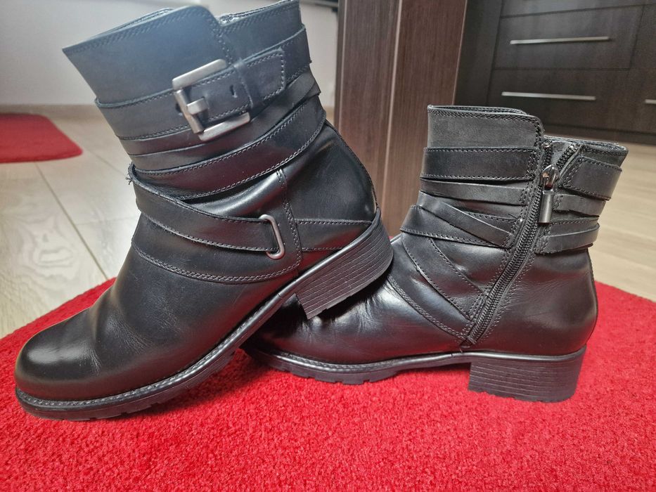 Botki workery trzewiki Clarks skóra naturalna r. 40 – stan bdb