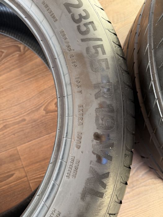 Шини Continental 235/55/R19