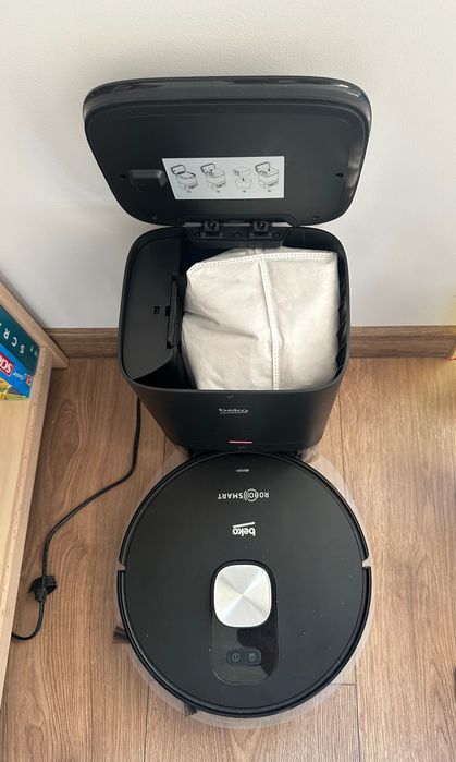 Robot sprzatajacy Beko RoboSmartPro VRR94314VB