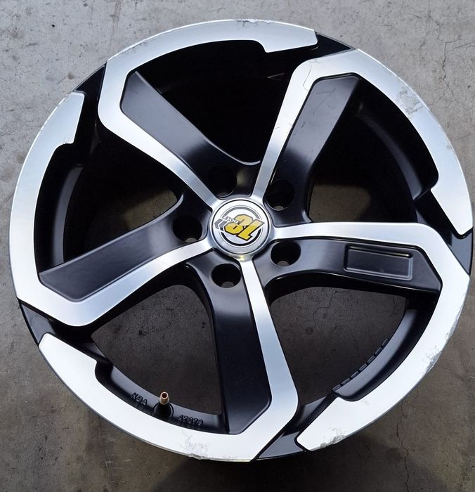 Felgi aluminiowe 17  5x112 polecam