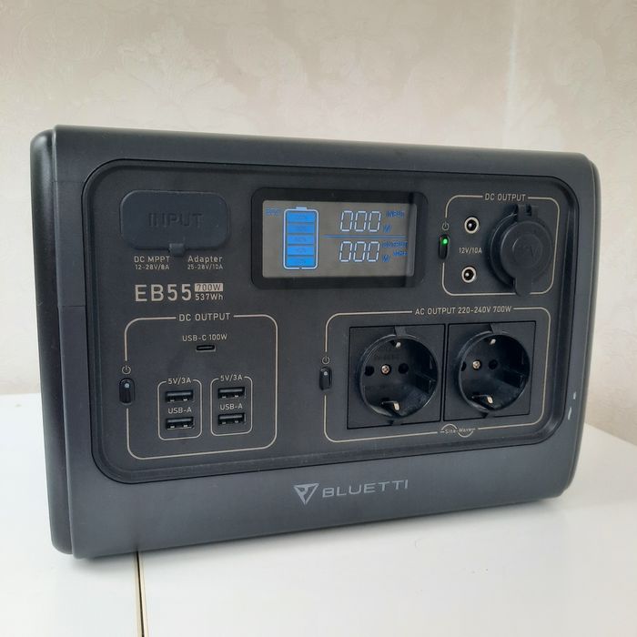 Зарядна станція Bluetti EB55