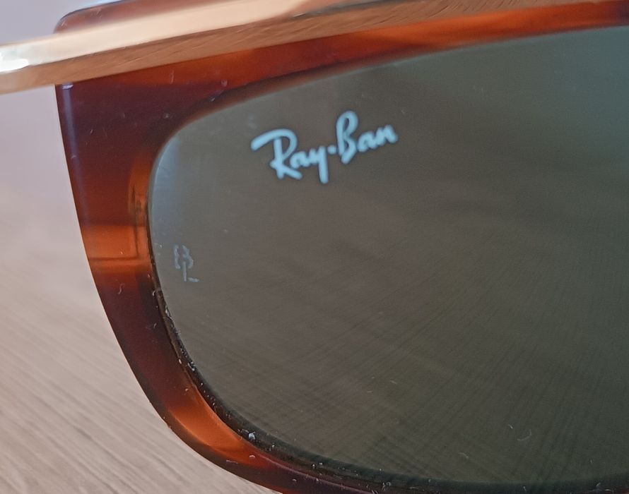 B&L RAY-BAN U.S.A. 43 24