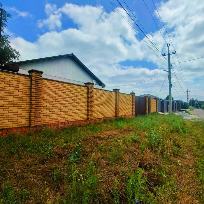 Продам участок в начале Обуховки