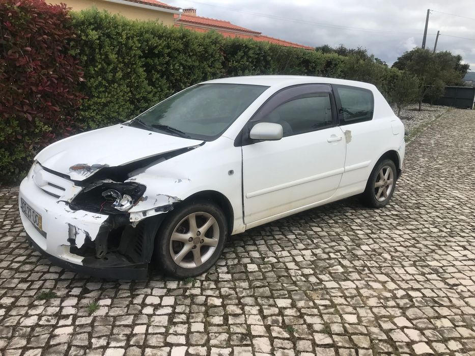 Vendo toyota corolla sinistrado