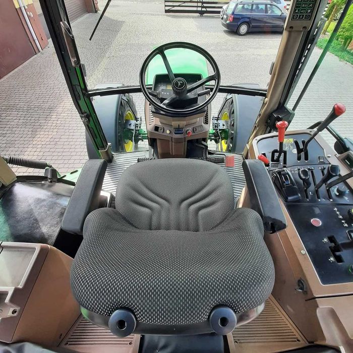 Ciągnik Rolniczy JOHN DEERE 7700