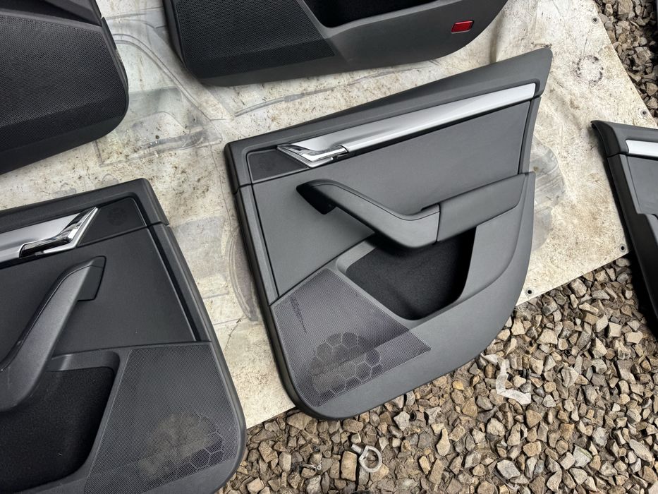 Дверні карти Skoda octavia a7 шкода октавія а7 карти дверей