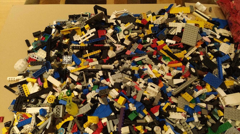 LEGO conjunto #4 com 19,5 kg + conjunto #5 com 2,5 kg