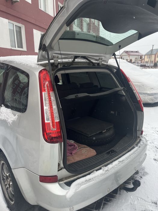 Ford C-max автомобіль