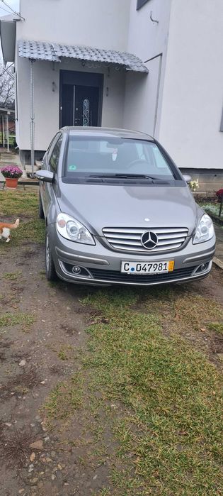 Мерседес В-клас 150 бензин