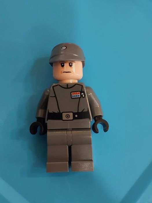 Lego figurka uzywana Star Wars Imperialny Oficer-sw0376
