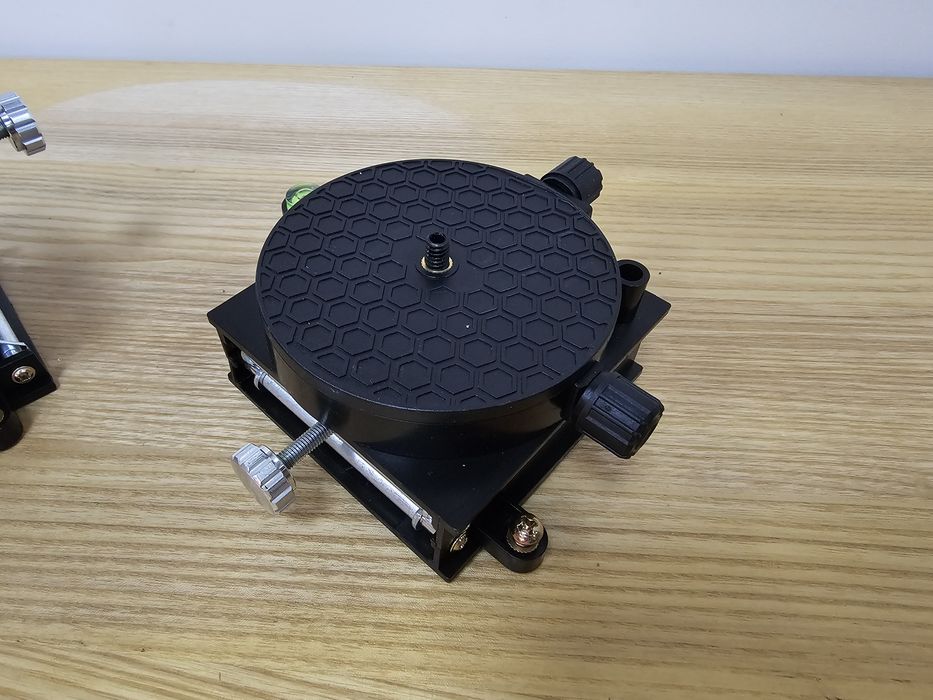 Площадка / Платформа для Лазерного уровня С Микролифтом