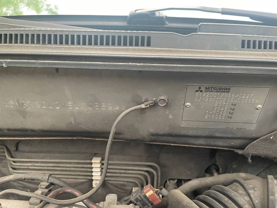 Mitsubishi Outlander 2004 року