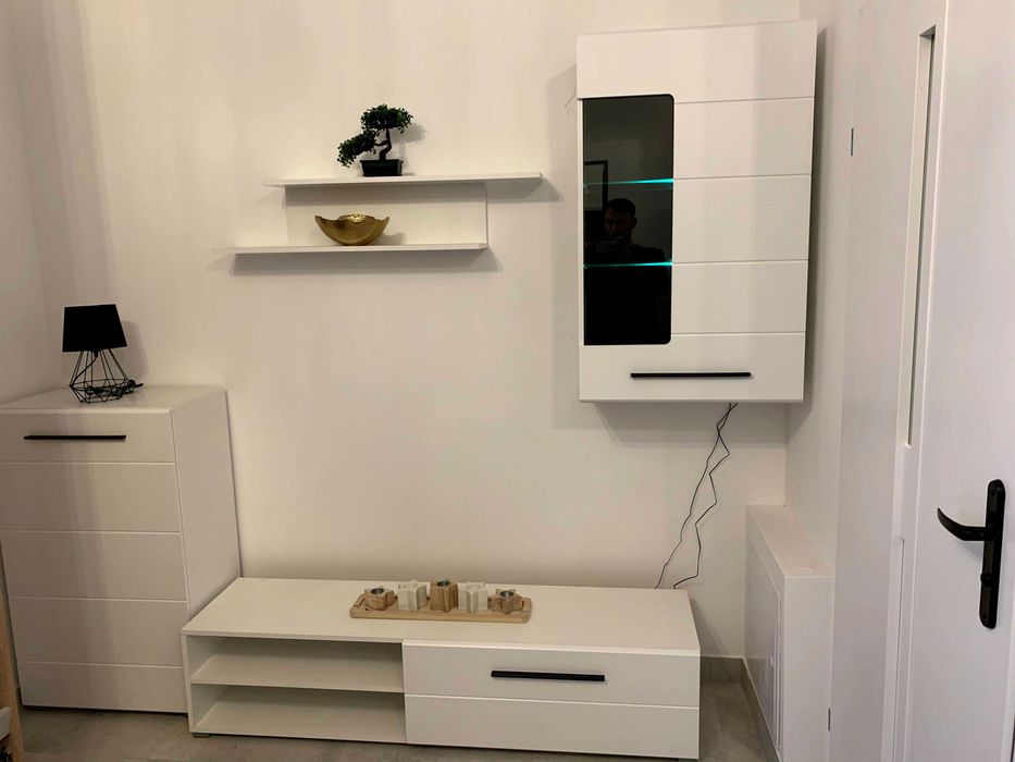 Nowoczesna kawalerka w spokojnej okolicy, Leszno